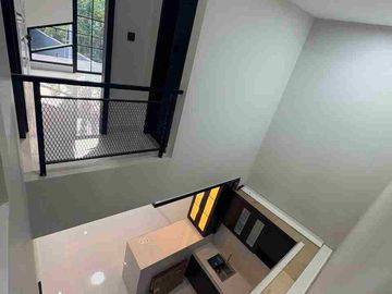 JUAL RUMAH MEWAH FUTURISTIK & NYAMAN SAWANGAN DEPOK