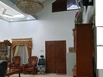Ss.2750 - Murah !! DIjual Rumah Siap Huni Luas 251 mtr Full Furnish di Jl. Tebet Timur