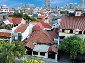 TEBET BARAT RUMAH SIAP HUNI AKSES JALAN UTAMA LEBAR