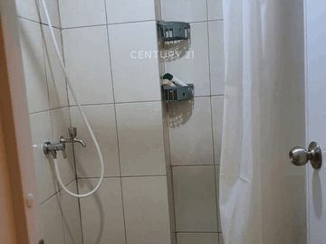 DISEWAKAN Apartement Lantai 29 Full Furnished di The Springlake Tower Davalia