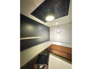 Sewa Apartemen Hillcrest Lippo Village 139m2 Full Furnished View Golf