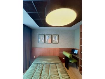 Sewa Apartemen Hillcrest Lippo Village 139m2 Full Furnished View Golf