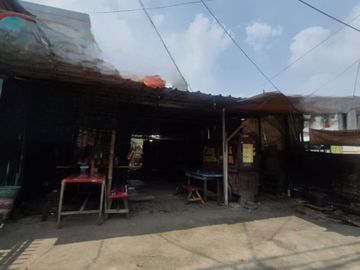 DiSewakan Lahan  pinggir jalan Bekasi
