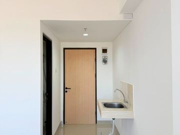 Dijual 1 unit kosongan tipe studio di Louvin Jatinangor
