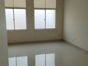 Disewakan ruko siap huni Di Grand Galaxy Bekasi