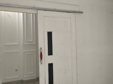 Disewakan ruko siap huni Di Grand Galaxy Bekasi