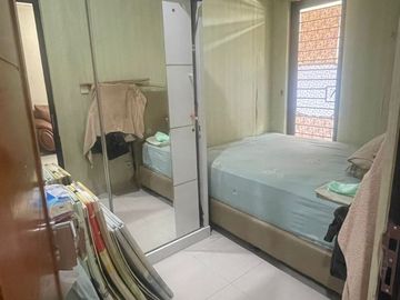 Rumah 2 Lantai Full Renovasi di Alam Indah, Cipondoh