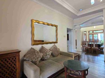 Rumah kebayoran baru Senopati area Prime Jakarta Selatan
