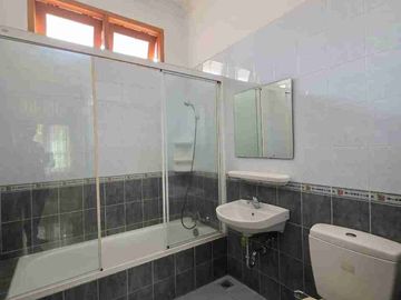 Rumah kebayoran baru Senopati area Prime Jakarta Selatan