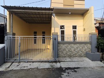 Dijual rumah siap huni 2 kamar tidur Di pejuang  Taman Harapan Baru Bekasi