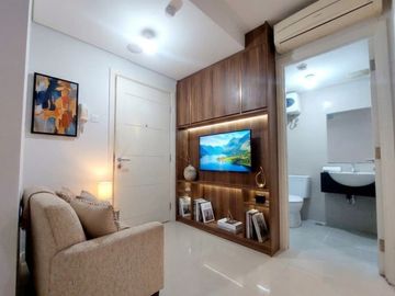 Murah di bawah NJOP & Harga Beli Awal! Dijual 1BR Unfurnished Madison Park unfurnished Rapi Bersih, Fasilitas Kolam Renang, Sky Garden,Lapangan Basket