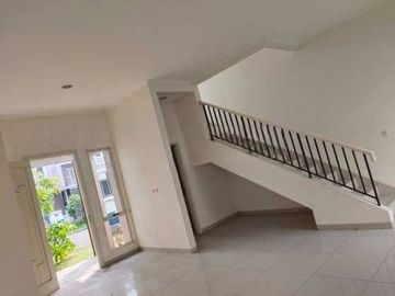 Rumah Cantik Mewah Cocok Keluarga Besar di Citra Raya Tangerang