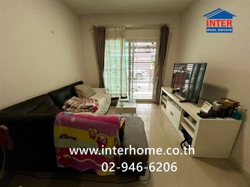 Two-story townhome, 18.7 sq.wah, Pruksa Ville 92 Onnut-Suvarnabhumi, near Suvarnabhumi Airport, Soi Ladkrabang 14/1, Ladkrabang Road, Bang Phli, Samut