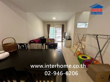 Two-story townhome, 18.7 sq.wah, Pruksa Ville 92 Onnut-Suvarnabhumi, near Suvarnabhumi Airport, Soi Ladkrabang 14/1, Ladkrabang Road, Bang Phli, Samut