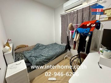 Two-story townhome, 18.7 sq.wah, Pruksa Ville 92 Onnut-Suvarnabhumi, near Suvarnabhumi Airport, Soi Ladkrabang 14/1, Ladkrabang Road, Bang Phli, Samut