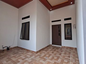 Dijual rumah di villa gading harapan pintu timur bekasi babelan