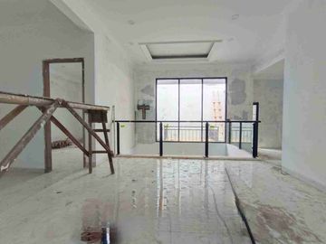 Dijual Rumah 2 Lantai Huk Minimalis Modern di Villa Melati Mas Serpong