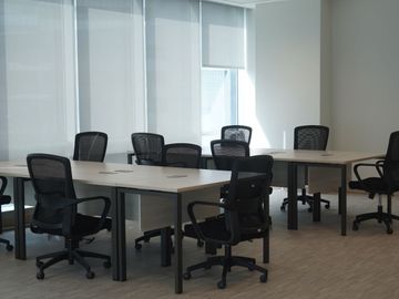 SEWA RUANG KANTOR MENARA SUNLIFE DI MEGA KUNINGAN LUAS MULAI 90-180 SQM FURNISHED