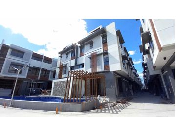 For Sale Modern 3 Storey Townhouse in Pugad Lawin, Tandang Sora, Q.C. KSA
