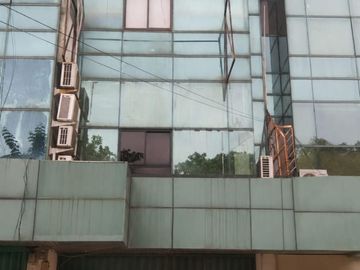 DI JUAL  Rukan 4 Lantai di Komplek Sunter Permai Jl. Danau Sunter  Utara. Jakarta Utara