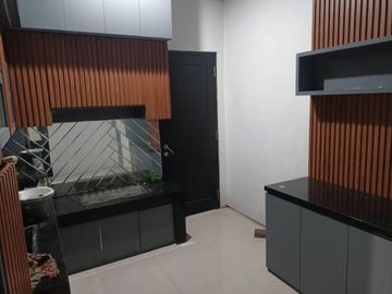 Dijual Rumah di Lumbung Padi Merah Cimahi, Nyaman Strategis Siap Huni