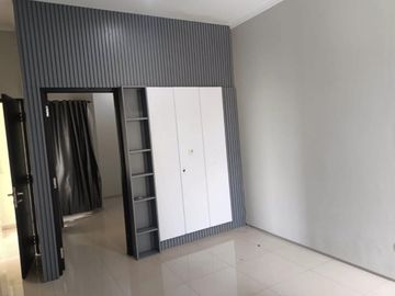 Dijual Rumah di Lumbung Padi Merah Cimahi, Nyaman Strategis Siap Huni
