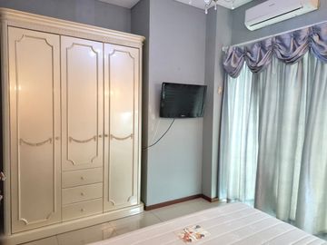 Disewakan 1 Kamar Tidur Apartment Thamrin Residences View Swimming Pool - Jakarta Pusat