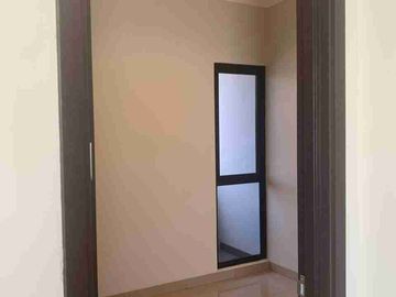 rumah brand new sumarecon crow gading harapan indah bekasi