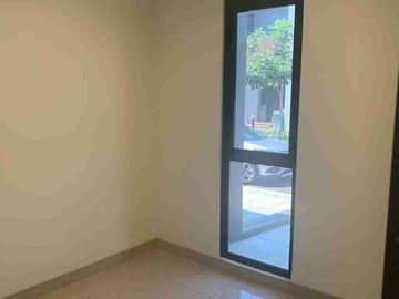 rumah brand new sumarecon crow gading harapan indah bekasi
