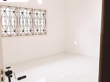 Dijual Rumah 2 Lantai Diperum Suradita, Cisauk, Tangerang
