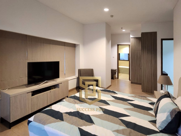 For Sale! 1Park Avenue Tower Royal 3BR Middle Floor with City View