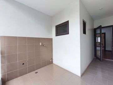For Sale Modern 3 Storey Compound Type Townhouse in Tandang Sora, Q.C. KSA
