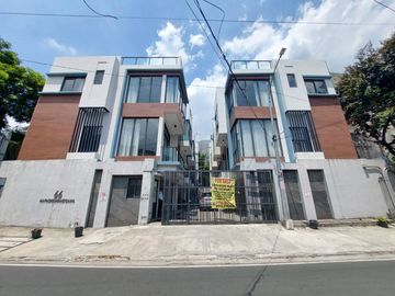 For Sale Modern 3 Storey Townhouse w/ Roofdeck in East Teachers Village, Q.C. KSA