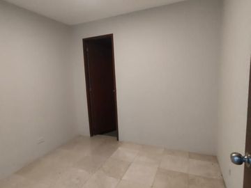 For Sale Modern 3 Storey Townhouse w/ Roofdeck in East Teachers Village, Q.C. KSA