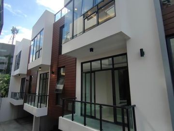 For Sale Modern 3 Storey Townhouse w/ Roofdeck in East Teachers Village, Q.C. KSA