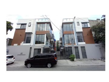 For Sale Modern 3 Storey Townhouse w/ Roofdeck in East Teachers Village, Q.C. KSA