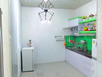 Disewakan Cepat Cluster Omaha Gading Serpong, Semi Furnished dan Sudah Renov
