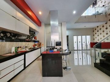 DIJUAL VILLA MODERN SHM SIAP HUNI – KOMPLEK CITRA GARDEN JAMIN GINTING
