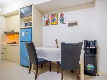 Harga Promo & Unit Full Furnished! Disewakan Apartemen Cosmo Terrace 1Br Lokasi Strategis Jakarta Pusat (Sudirman, Bundaran HI, Tanah Abang)