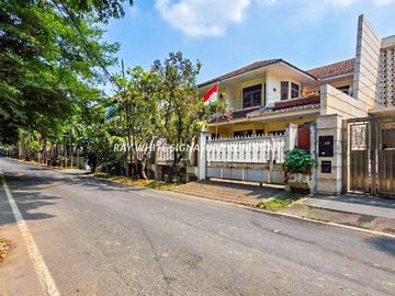 Rumah Lokasi Prestisius di Permata Hijau Tepatnya Jl Zamrud