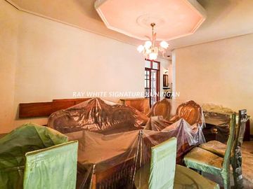 Rumah Lokasi Prestisius di Permata Hijau Tepatnya Jl Zamrud
