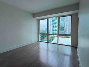 BALMORI SUITES ROCKWELL FOR SALE