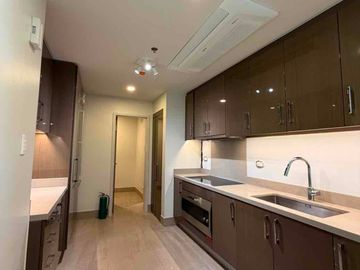 BALMORI SUITES ROCKWELL FOR SALE