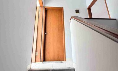 dijual rumah siap huni