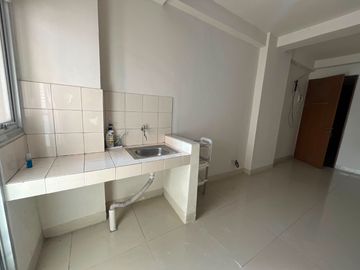 Disewakan Oak Tower B Jaktim – Lantai 15, Unfurnish, Hadap Barat, Type Studio