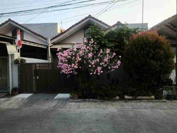 Dijual Rumah di Komplek Permata Harapan Baru, dekat Harapan Indah
Kota Bekasi