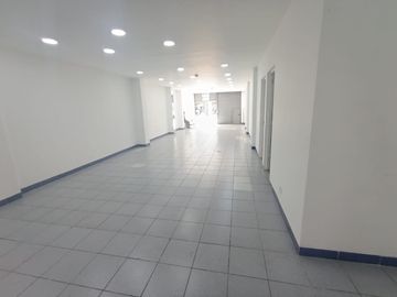 ALQUILER DE LOCAL COMERCIAL 200 M² – PÁRDO DE ZELA - LINCE