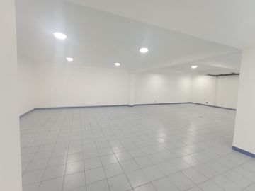ALQUILER DE LOCAL COMERCIAL 200 M² – PÁRDO DE ZELA - LINCE