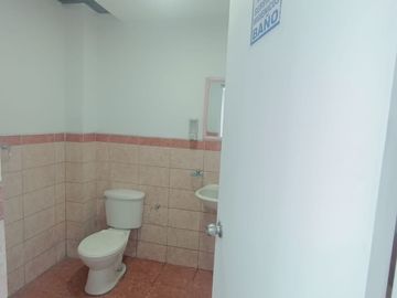 ALQUILER DE LOCAL COMERCIAL 200 M² – PÁRDO DE ZELA - LINCE