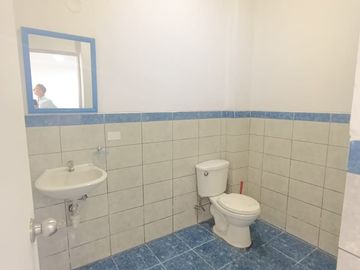 ALQUILER DE LOCAL COMERCIAL 200 M² – PÁRDO DE ZELA - LINCE
